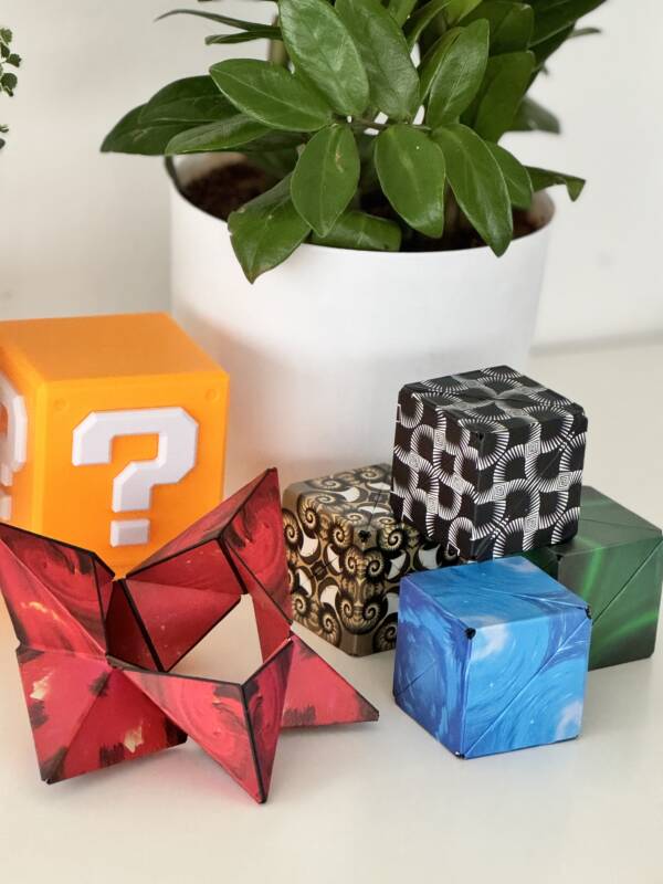 Magic cube