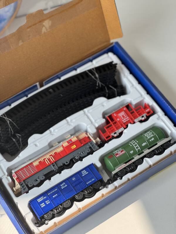 Mini Cargo Train Set - Image 9